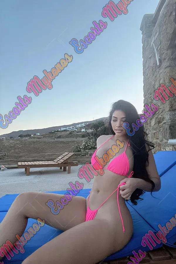 Melina Mykonos escort photo 4